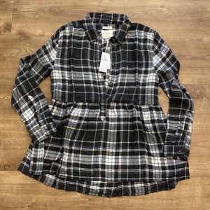 Half button peplum style flannel NWT